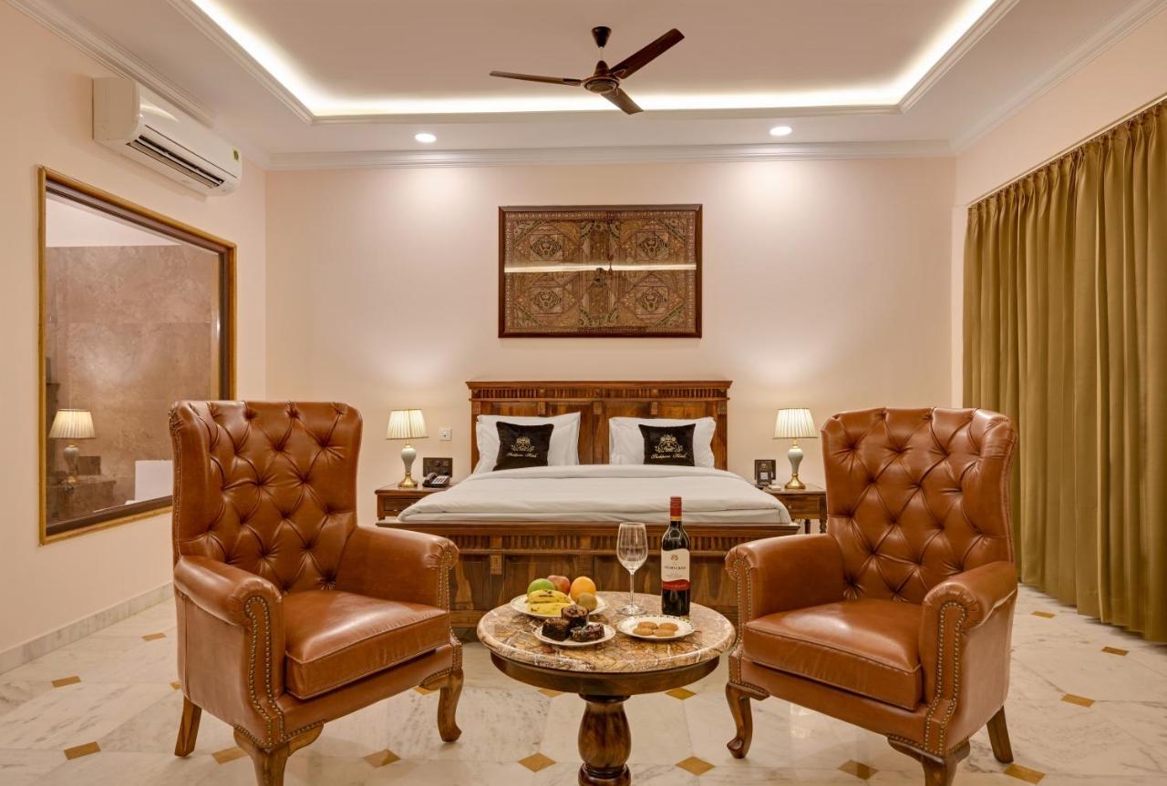 Shahpura Barliyas House Hotel อุเดเปอร์ ภายนอก รูปภาพ
