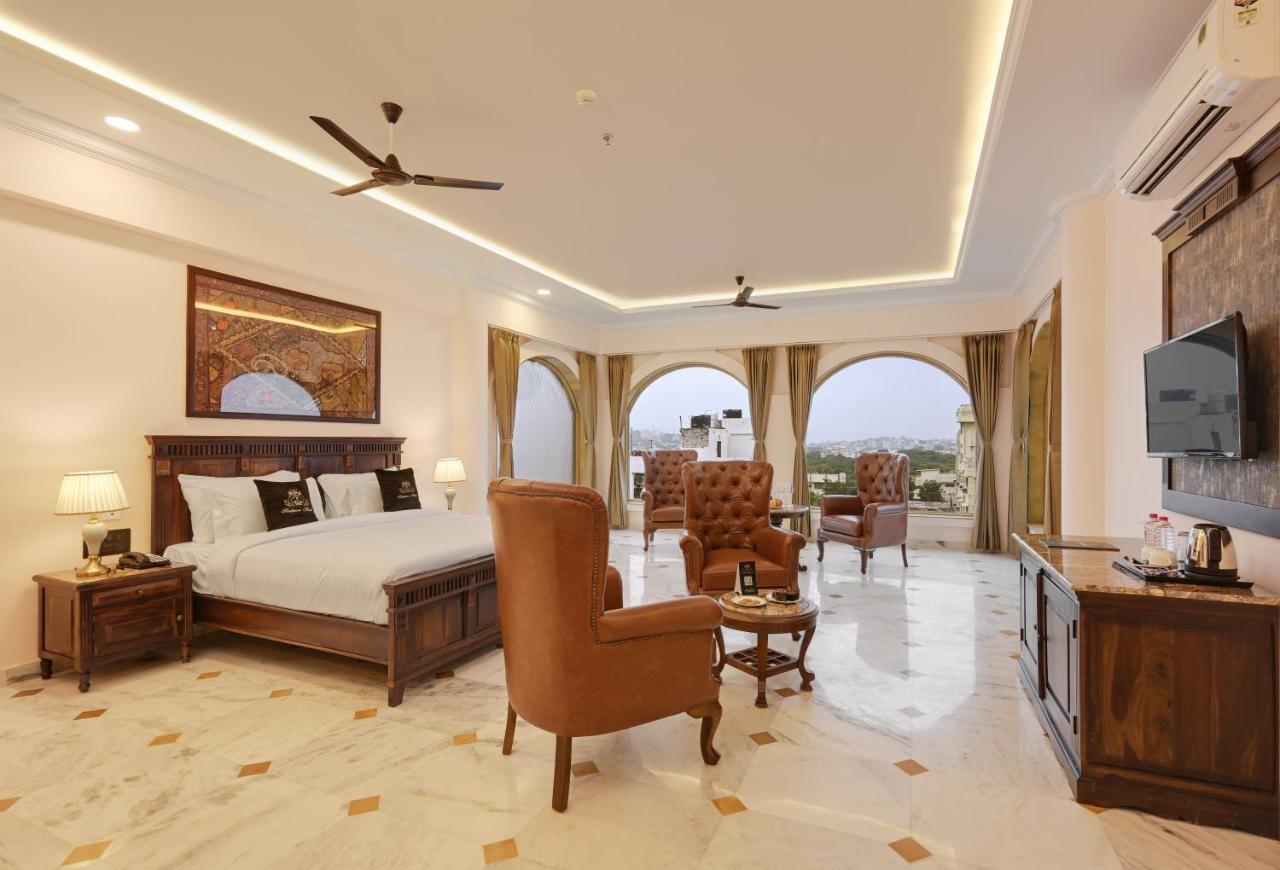 Shahpura Barliyas House Hotel อุเดเปอร์ ภายนอก รูปภาพ