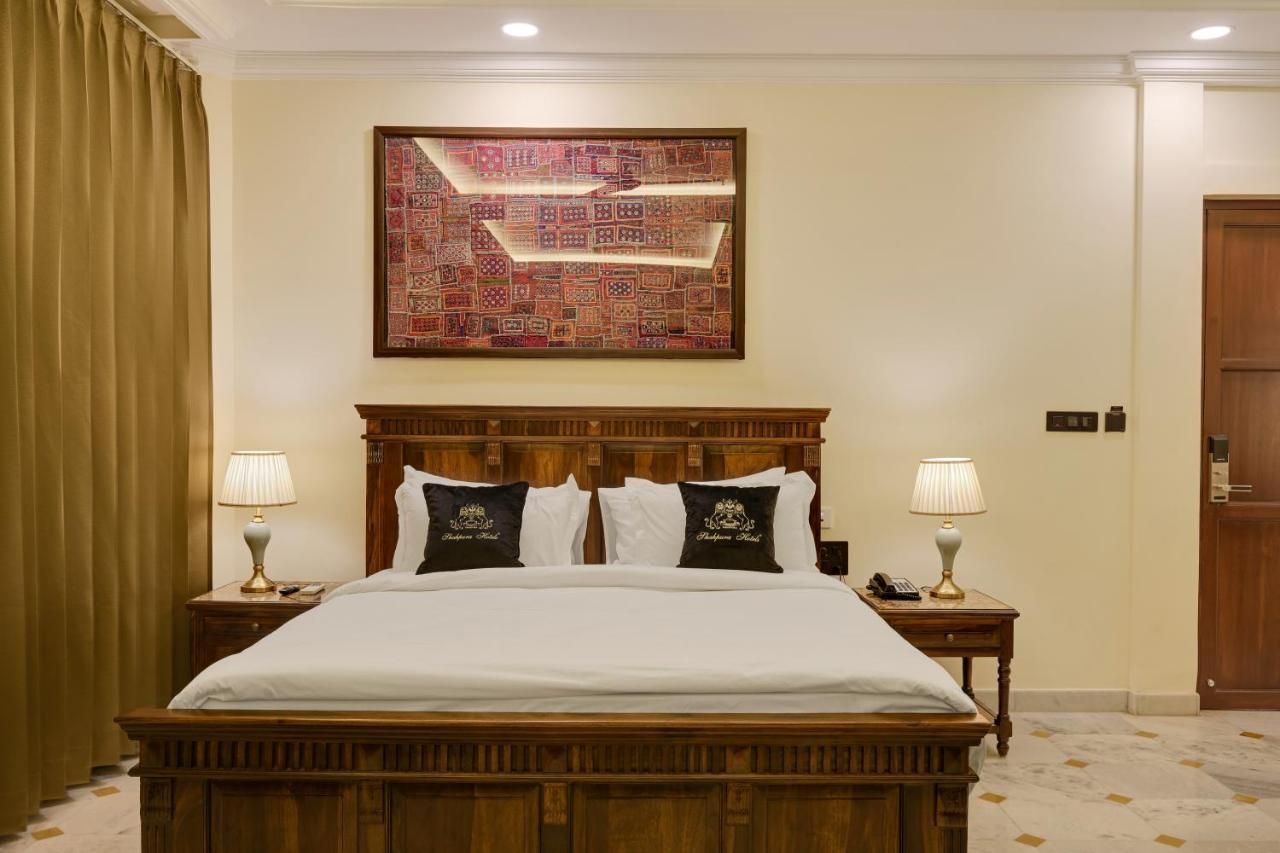 Shahpura Barliyas House Hotel อุเดเปอร์ ภายนอก รูปภาพ