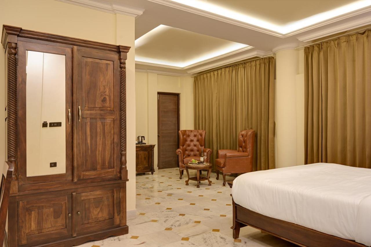 Shahpura Barliyas House Hotel อุเดเปอร์ ภายนอก รูปภาพ